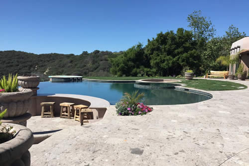 © Scott Cohen - Contemporary infinity edge pool design with spa sunken patio    2