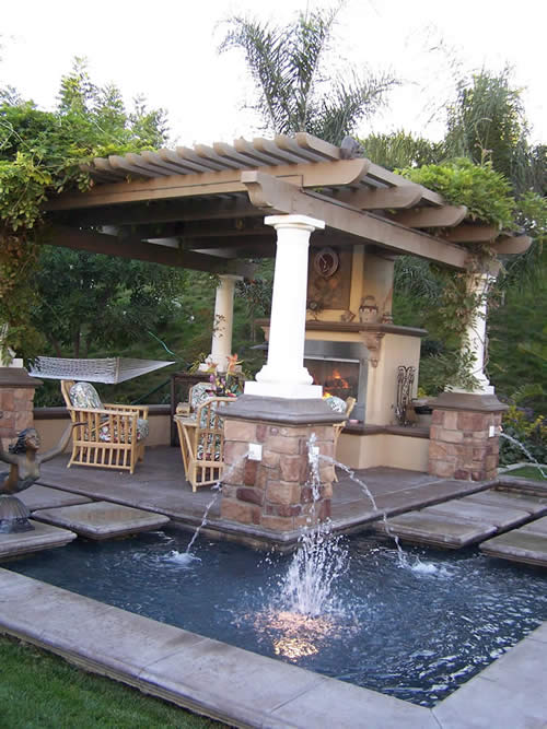 © Scott Cohen - Formal formal multi level pool design with water feature 2